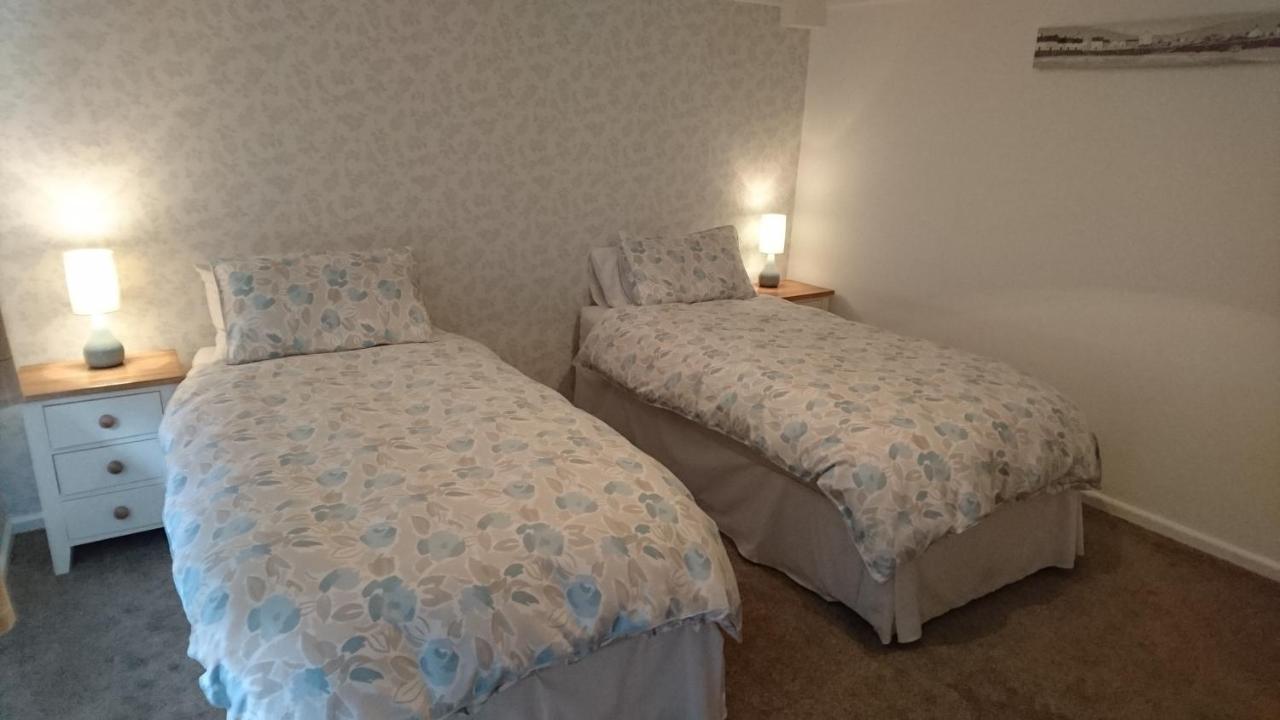 Nettle Bank Bed & Breakfast Lyme Regis Eksteriør bilde