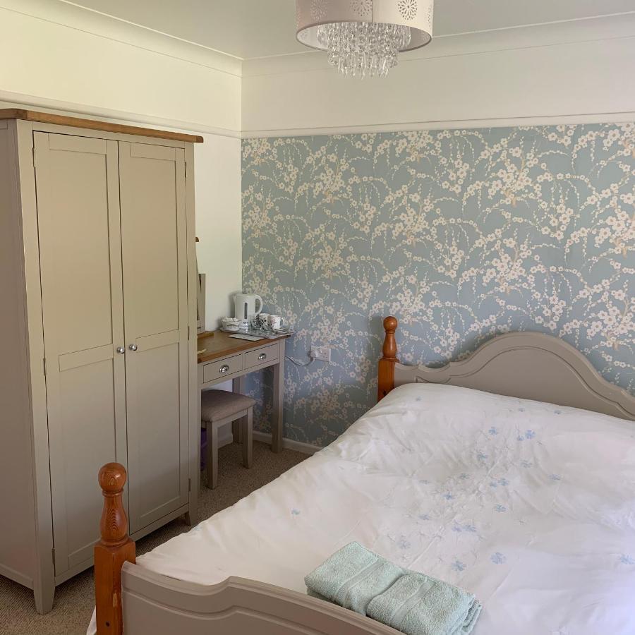 Nettle Bank Bed & Breakfast Lyme Regis Eksteriør bilde