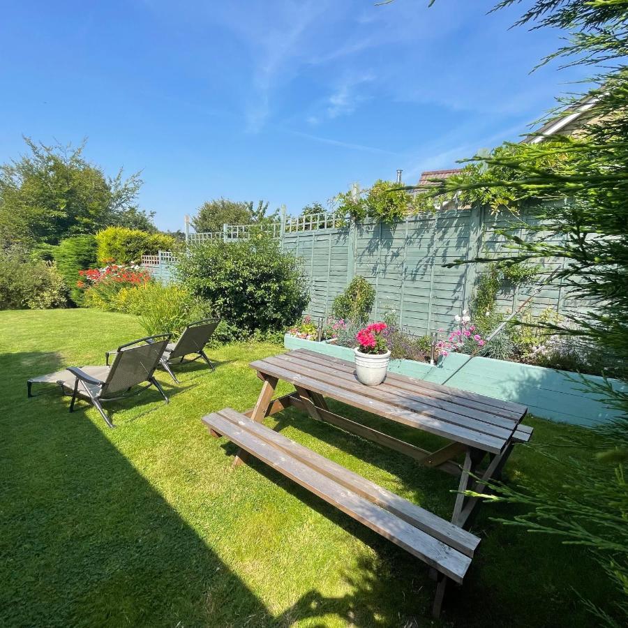 Nettle Bank Bed & Breakfast Lyme Regis Eksteriør bilde